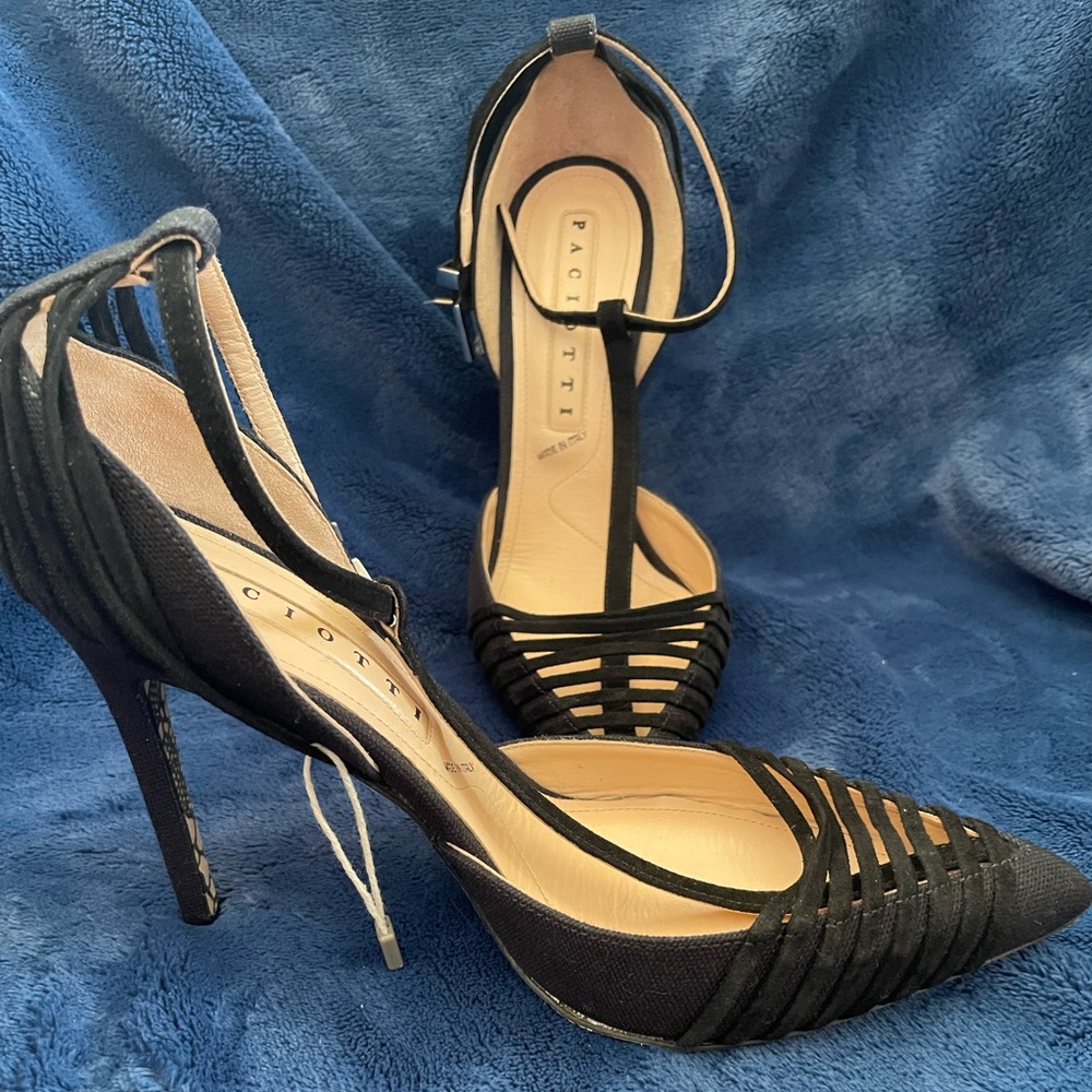 Paciotti black pumps. Never worn. Size 6